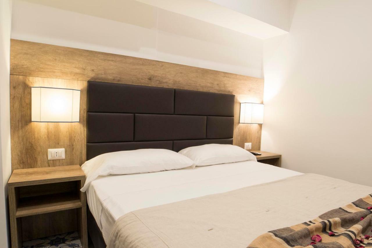Morelli Suite Napoli Exterior foto